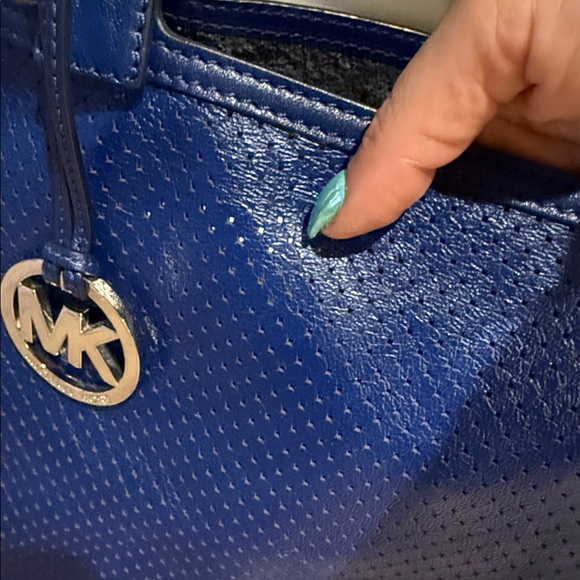 Michael Kors Elegant Blue Tote Bag silver leather purse handbag designer purse - Picture 4 of 9